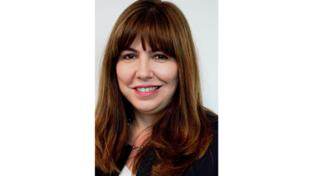 Liza white background